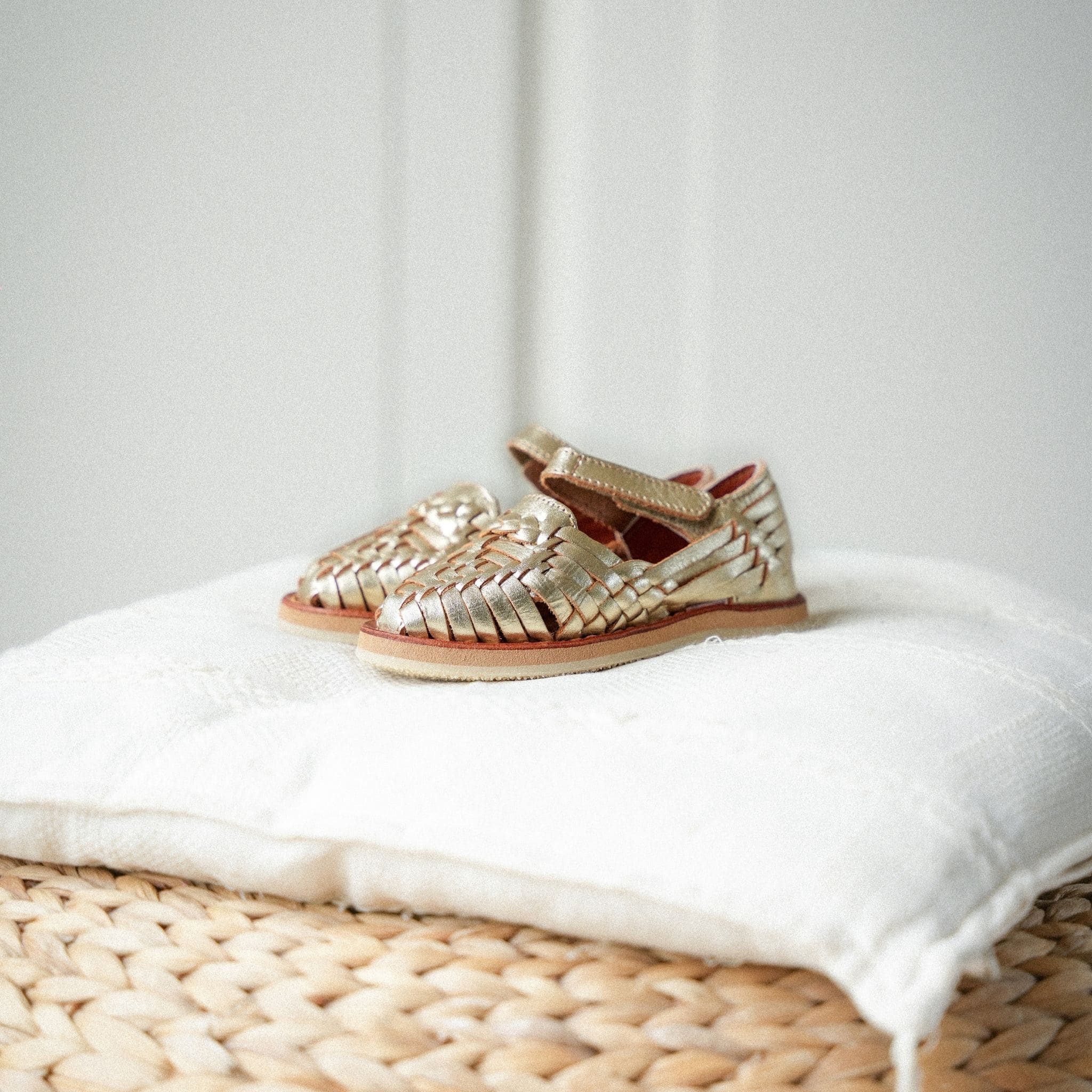 ALEGRIA CHAMPAGNE - HUARACHE ENFANT MAPACHE