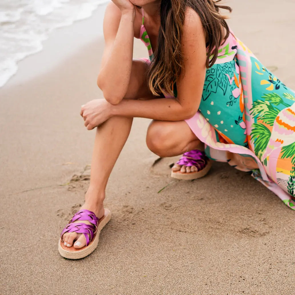 Alma Pink Mermaid - Mule Mapache