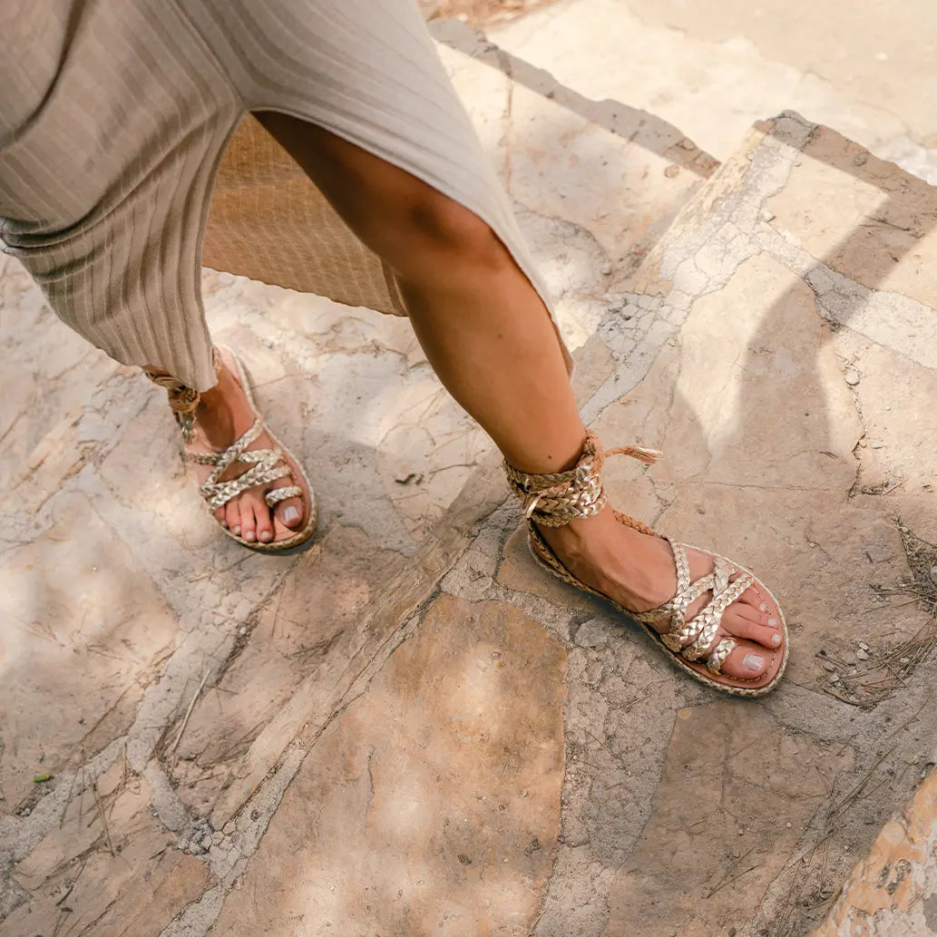 Ola Champagne - Sandale Mapache