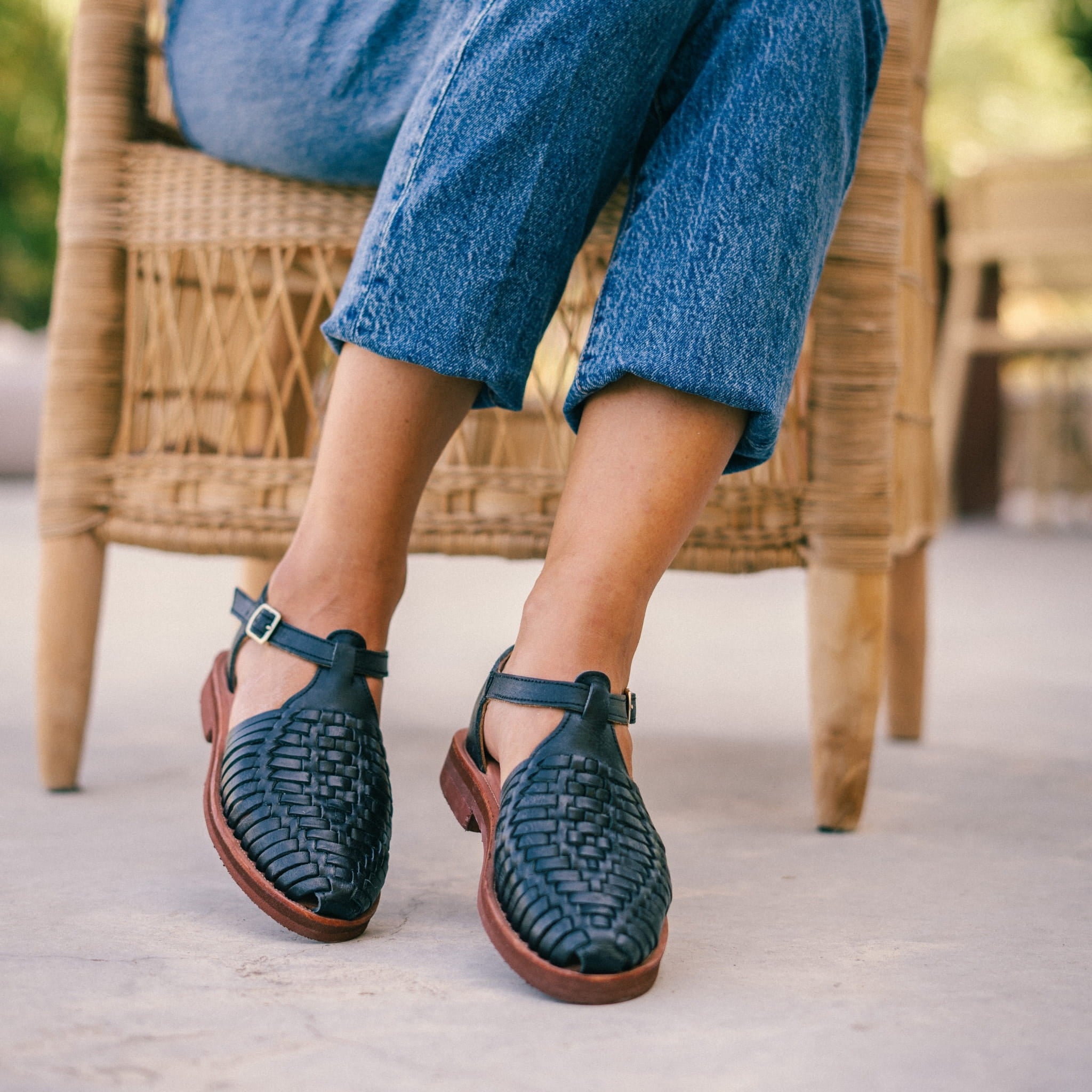 PEONIA NOIR - HUARACHE FEMME MAPACHE 