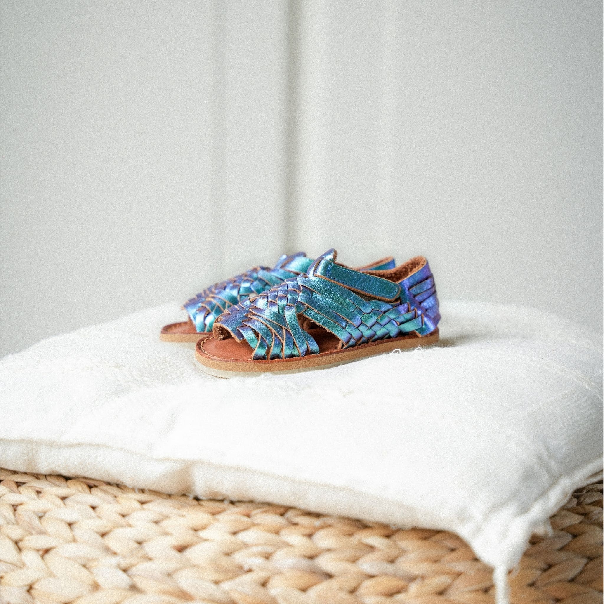 SANDALITA BLUE MERMAID - SANDALE ENFANT MAPACHE 