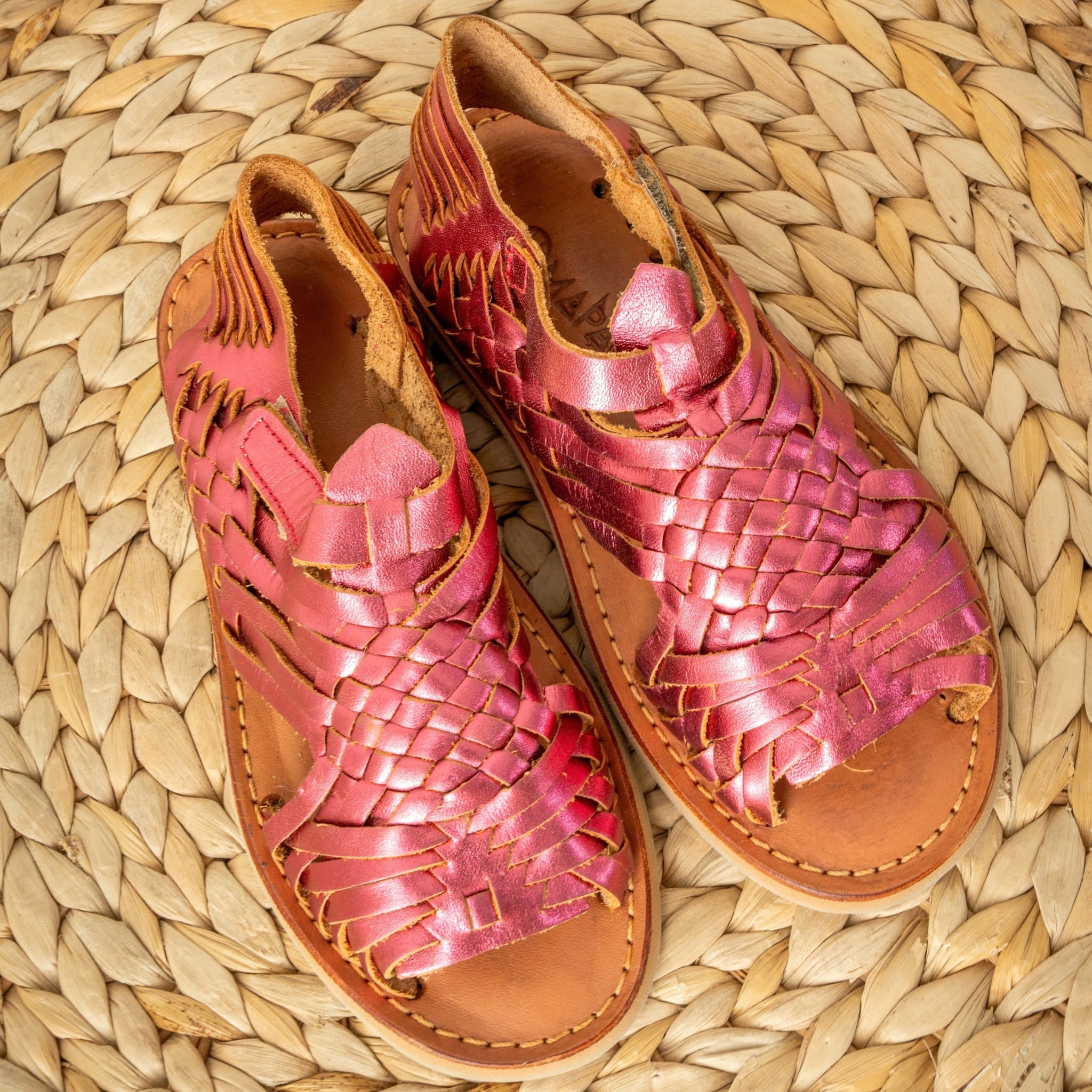 SANDALITA ROSE FLASHY - HUARACHE ENFANT MAPACHE